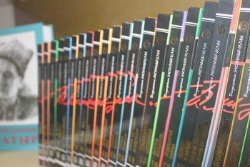 В госархиве нашли ранее неизвестные кинохронику и аудиозаписи Бауыржана Момышулы