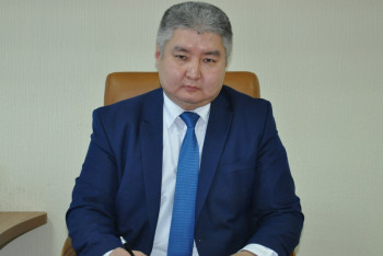 Заместителя акима Рудного задержали за взятку