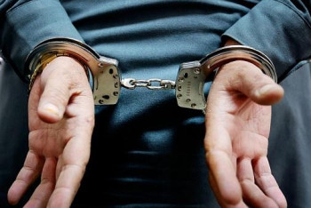 Высокопоставленных чиновников ВКО подозревают в организации транснациональной преступной группировки