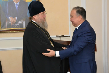 Глава Акмолинской области встретился с представителями духовенства