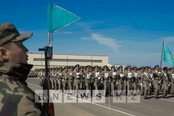 Фотография к новости: Онлайн-трансляцию военного парада можно посмотреть на сайте Минобороны РК