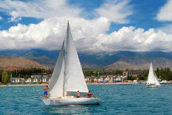 Казахстанские компании приняли участие в открытии турсезона на Иссык-Куле