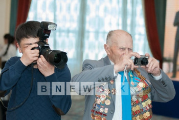 Амандык Баталов ветеранам: Вы наша гордость, наше бесценное достояние