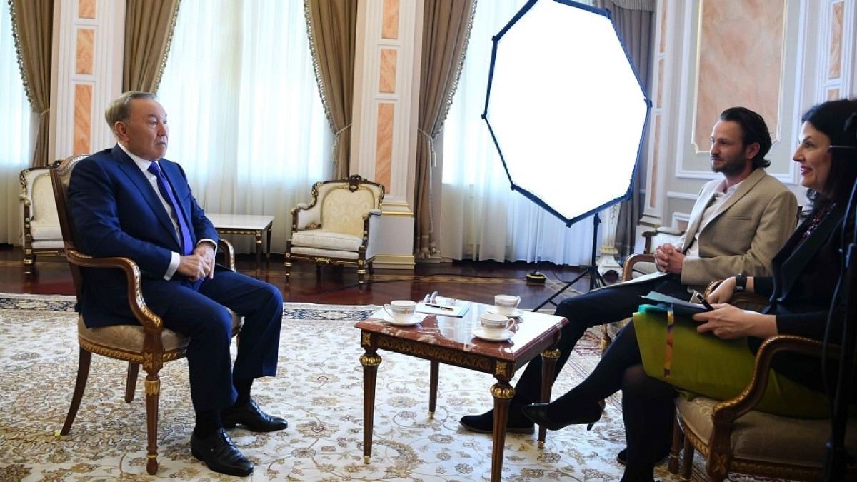 Глава государства дал интервью телеканалу National Geographic