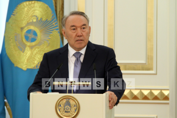 Фотография к новости: Нурсултан Назарбаев прибыл в ЮКО с рабочей поездкой