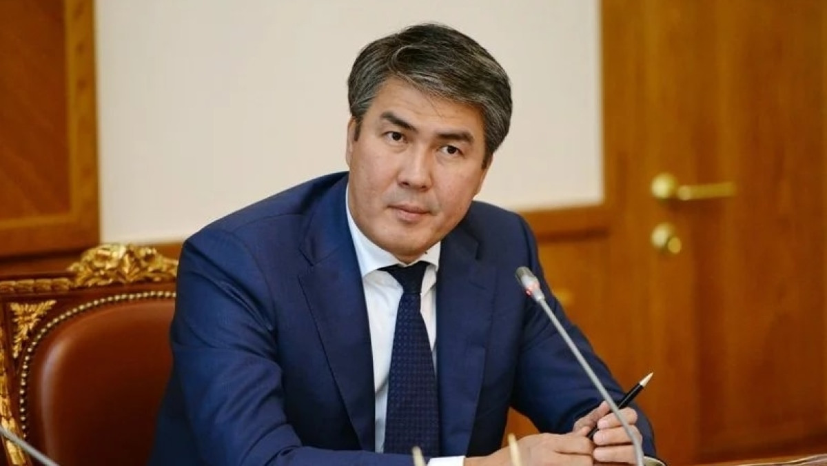 Аким Астаны объявил войну мусору