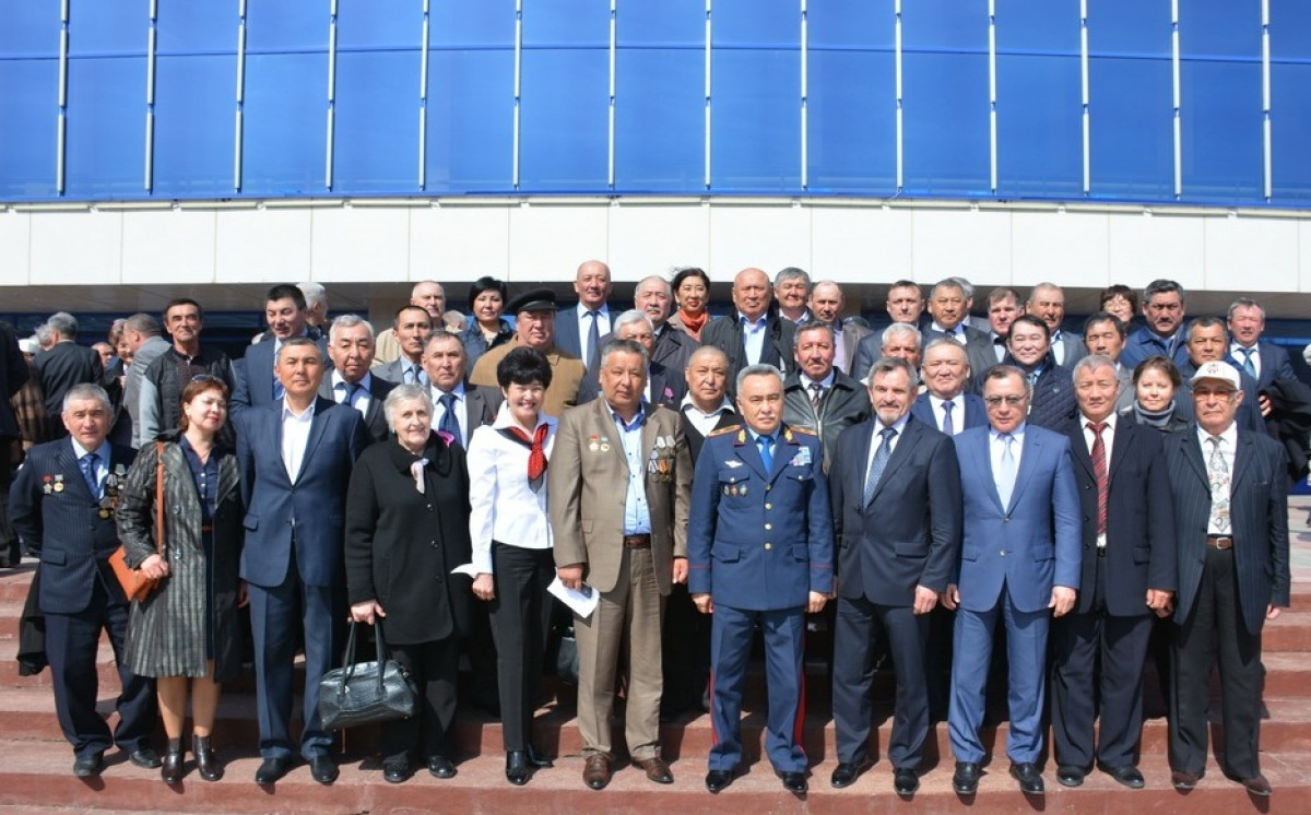 автора