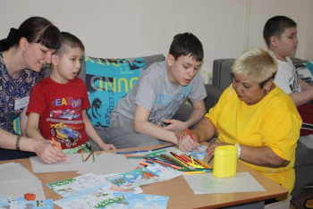 Активность павлодарских мам детей-аутистов восхитила Бырганым Айтимову