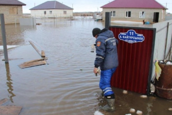 В Уральске дачников предупредили о возможной эвакуации