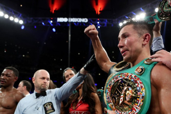 Фотография к новости: Санчес: Реванш Головкин-Джейкобс может состояться через 3-4 боя