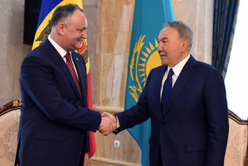 Нурсултан Назарбаев встретился с Президентом Молдовы Игорем Додоном