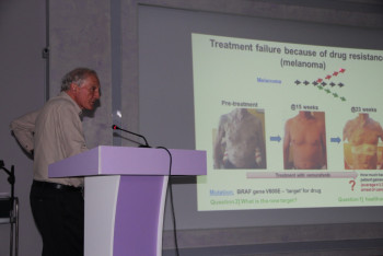 Английский генетик и исследователь рака провел семинар алматинским онкологам