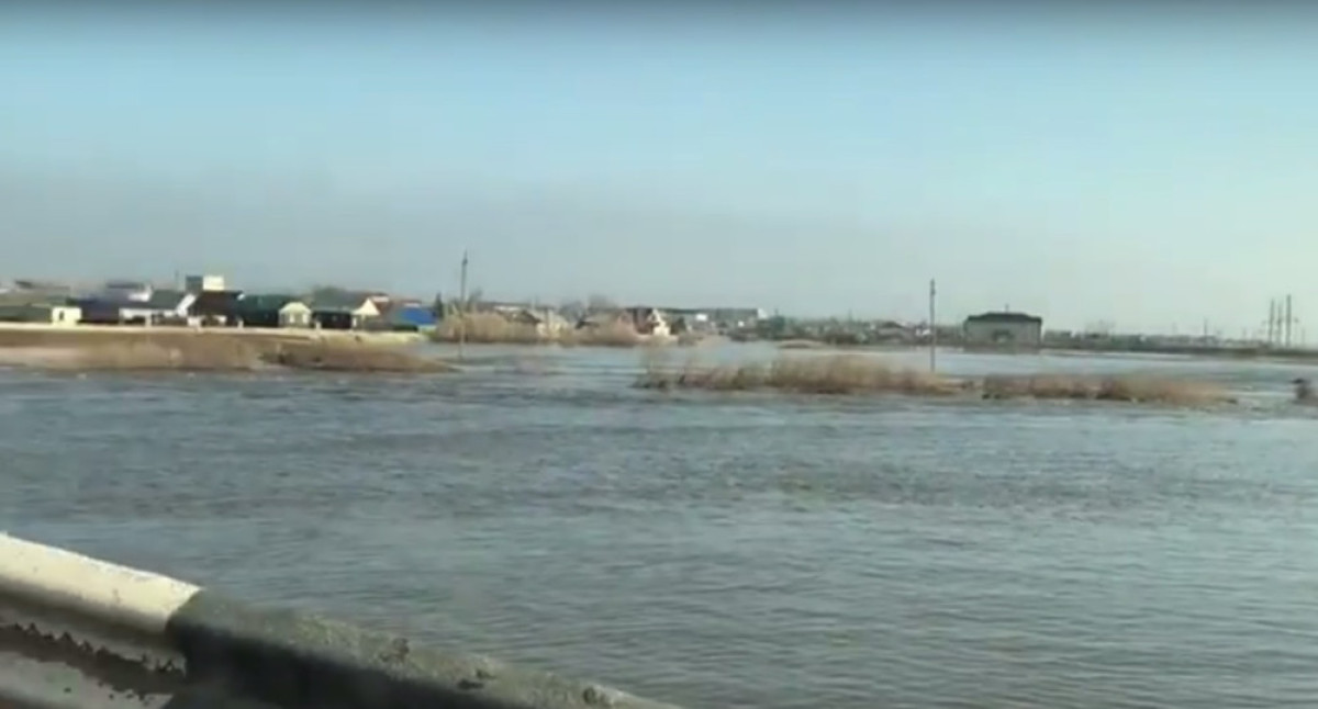 кадр из YouTube