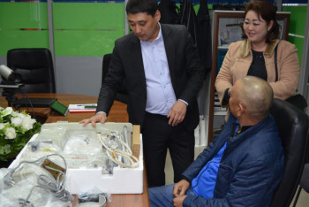 Неизвестный меценат в Алматинской области помог инвалидам начать бизнес