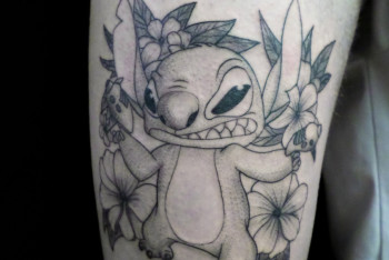 Татуировки в поддержку бездомных животных делают павлодарские художники