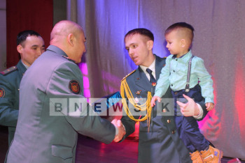 Лучшим боевым офицерам СКО вручили награды за заслуги перед родиной