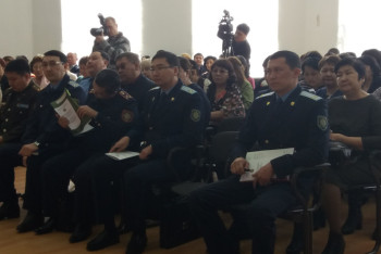 Фиктивная работа актюбинских полицейских стала причиной роста преступности среди подростков