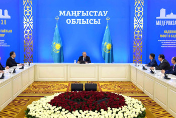 Фотография к новости: Президент РК назвал «Морпорт Актау» успешным примером системного развития