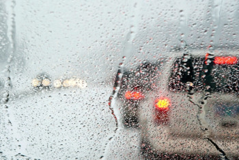 Фотография к новости: Штормовое предупреждение объявлено в ЮКО и Жамбылской области