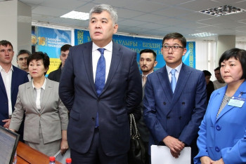 Главу Минздрава смутили пустые больницы в Уральске