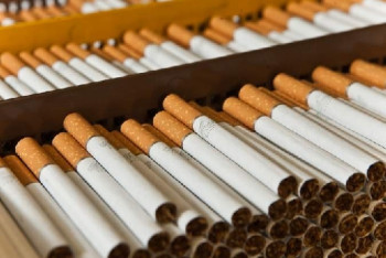 В Казахстане нашли самую крупную фабрику по производству контрафактных сигарет