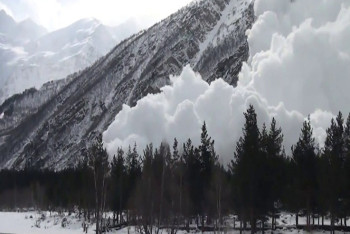 В горах Алматинской области сегодня и завтра возможен сход лавин