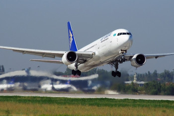 Фотография к новости: Летевший в Бишкек самолет вернулся в Алматы после сигнала SOS