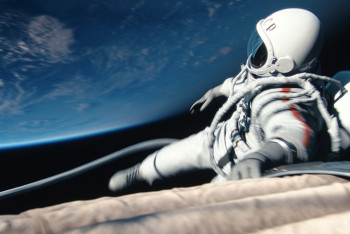 Фотография к новости: Константин Хабенский заговорит на казахском в новом фильме Тимура Бекмамбетова