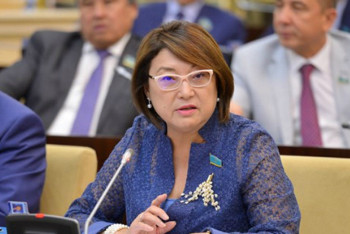 Фотография к новости: Сенатор рассказала, кто на дорогах Казахстана должен быть «number one»