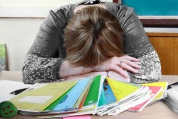 Фотография к новости: Кызылординские учителя останутся без подарков от учеников