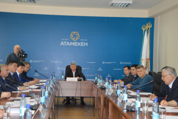 Крупнейшие супермаркеты Алматы пожаловались на шантаж