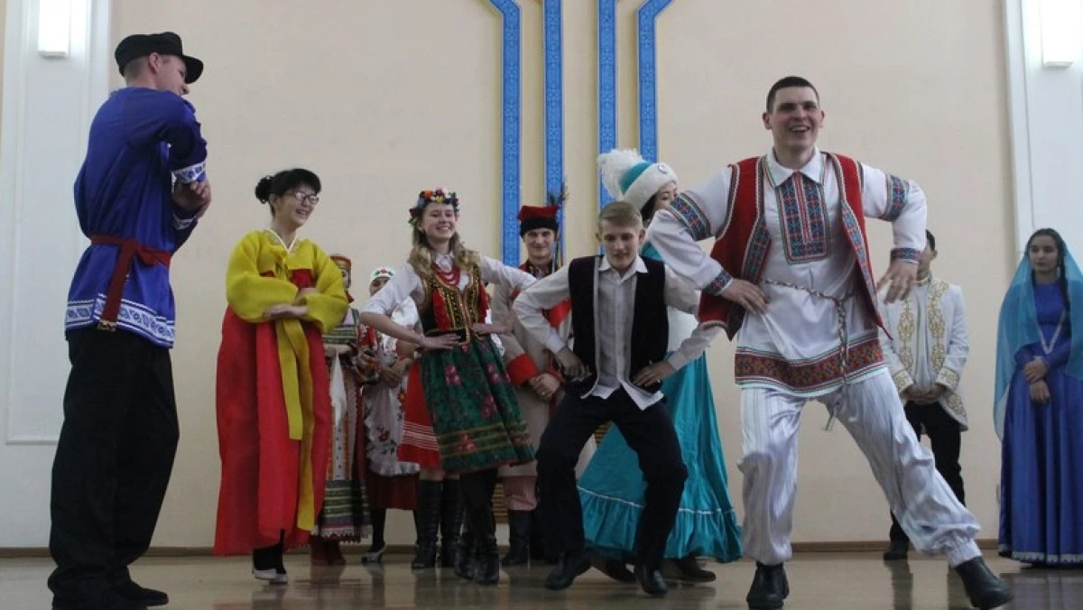 Светлана Боярская