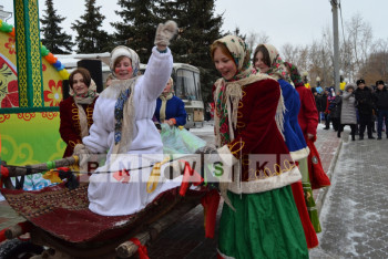 В Петропавловске с размахом проводили масленицу