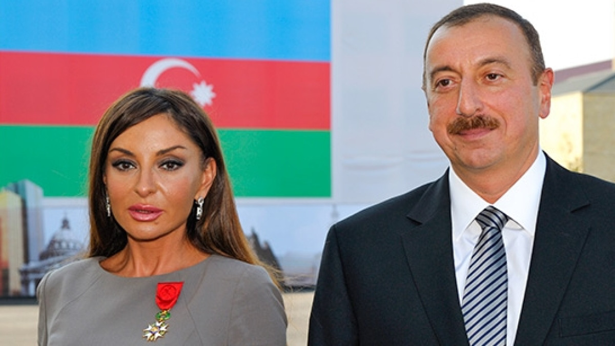 Philippe Wojazer / Reuters