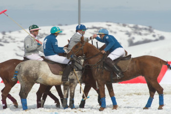 Фотография к новости: На международном турнире по конному поло победила команда «Astana Polo Club»