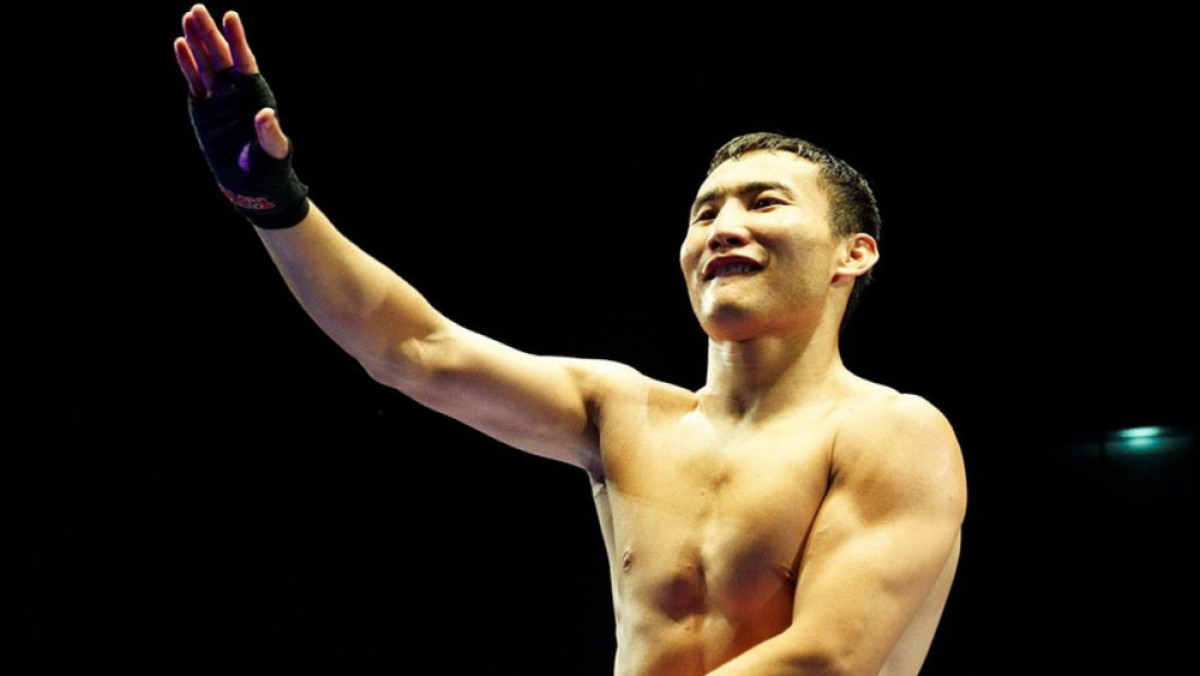 Канат Ислам в первом раунде нокаутировал соперника бразильца Ассиса