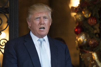 Фотография к новости: Опрос: Половина жителей США поддерживает президента