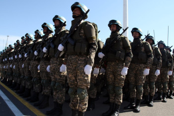 Фотография к новости: В Казахстане предлагают создать воинские части по чрезвычайным ситуациям