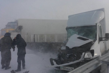 Фотография к новости: Восемь человек спасли полицейские Карагандинской области из снежного плена (ФОТО, ВИДЕО) 