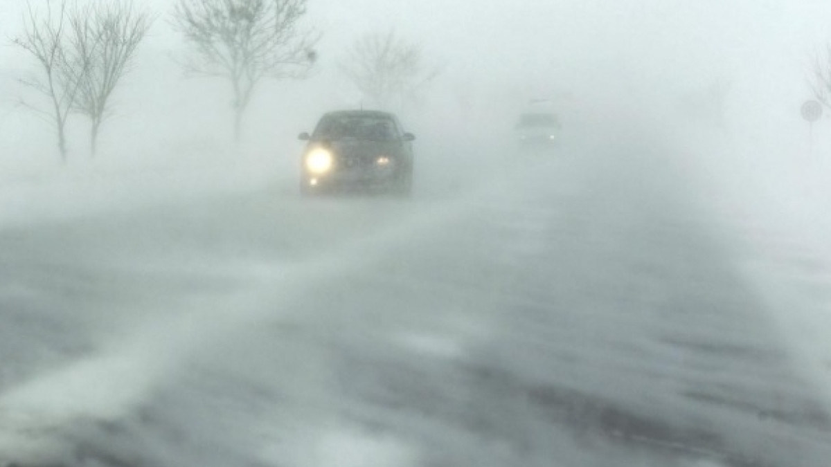 Дороги закрыты сразу в пяти областях Казахстана 