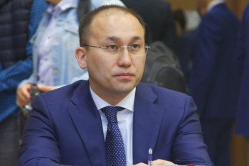 Фотография к новости: Даурен Абаев прокомментировал распространение суицидальных групп в Интернете