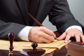 Фотография к новости: В Казахстане сократят госслужащих корпуса А