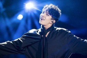 Фотография к новости: Димаш Кудайбергенов победил во втором этапе конкурса «I Am a Singer» (ФОТО, ВИДЕО)