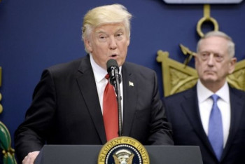 Фотография к новости: Дональд Трамп полностью остановил прием сирийских беженцев