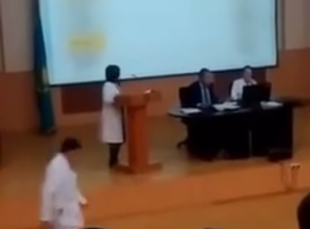 кадр из видео