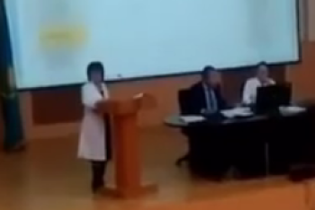 Фотография к новости: Казахстанцев возмутило видео, где медиков учат «раскручивать» пациентов (ВИДЕО)