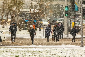 Фотография к новости: В Астане отменены занятия для учащихся начальных классов
