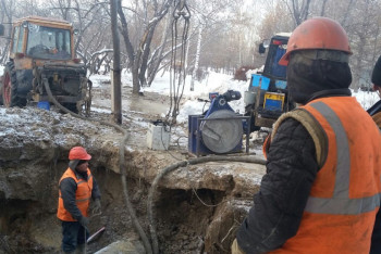 Фотография к новости: Вторые сутки в Караганде пытаются наладить водоснабжение 