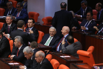 Фотография к новости: Парламент Турции одобрил переход на президентскую форму правления