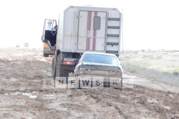 Фотография к новости: На реконструкцию самой «убитой» дороги Казахстана не хватает 400 млн долларов